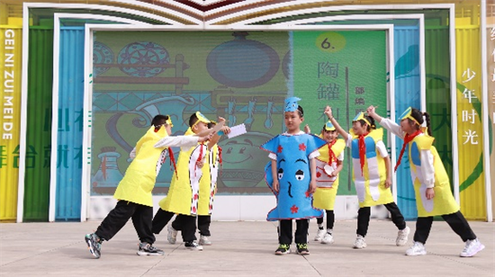 书香浸润通小 博学智慧育人 东坡区通惠小学举办读书节活动